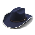 Cappello da cowboy in feltro blu navy con tesa bianca e fascia in pelle intrecciata - M (56-58cm) / Blu navy