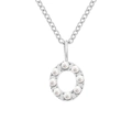 Elegante collana in acciaio inossidabile con ciondolo lettera O e perle bianche lucide - O-Argento