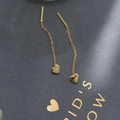 Elegant 18K gold-plated titanium steel long tassel earrings with heart-shaped pendants - Heart Threader / Gold