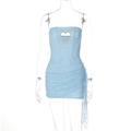 Abito a fascia in pizzo azzurro con ritaglio a cuore in strass e vestibilità aderente - Taglia M / Celeste