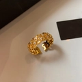 Bague ouverte croisée plaqué or avec zircons et texture grillagée pour femme - Bague en or (plaqué or véritable)