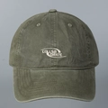 Détail d'une casquette de baseball en coton vert armée avec logo COLLSBORATE blanc - M(56-58cm) / Vert Armée