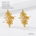Elegant 18K gold-plated starburst earrings with central pearl on stainless steel - Starburst Pearl Style / Gold
