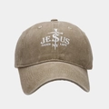Detalle del bordado Jesus Saved My Life en gorra de béisbol de algodón caqui lavado - Ajustable / Caqui