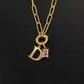 Elegante Edelstahl-Halskette mit Buchstabe D und rosa Zirkon, 14K vergoldet Design - Buchstabe D / Gold