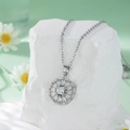 Elegante runde Blumenkristallhalskette mit Markasit-Zirkon an einer silbernen Kette - Silber