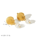 Detailed view of 18k gold shell pearl earrings with 17.5mm size and 4.4g weight - Shell Pearl Style (TE6903)
