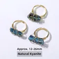 Juego de tres anillos de cianita natural en bruto envueltos en alambre dorado - Cianita natural / Abierto Ajustable