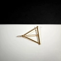 Minimalistische geometrische driehoek haarclip in gouden legering voor damesstyling - Gouden Driehoek
