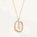 Collier doré avec pendentif lettre A et incrustation de cristaux pour un look chic - Lettre A