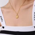 Collana minimalista in acciaio inossidabile placcato oro con ciondolo ad ala - P022-Motivo a foglia-Oro / Collana 40+5CM