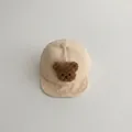 Baby-Baseballkappe aus cremefarbenem Cord mit weichem Schirm und kleinem Bären - Cord Bärenkopf / Beige
