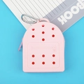 Mini portamonete in silicone rosa con moschettone in metallo e chiusura a zip - Rosa