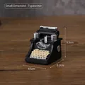 Miniatur Schreibmaschine im Vintage Stil aus Harz für dekorative Tischgestaltung - Schreibmaschine