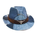 Blauw-witte denim cowboyhoed met lederen band en metalen stierenkop voor kinderen - Kindermaat (Deuk in kroon) / Lichtblauw (Denim Patchwork/Witte Stierkop)