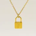 Minimalist gold necklace with a square padlock pendant featuring a scripted T engraving - Letter I Style