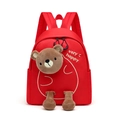 Mochila roja infantil con oso de peluche 3D y texto bordado 'very happy' acá - Rojo