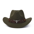 Détail d'un chapeau de cowboy en feutre olive avec bande en cuir et tête de taureau - Vert armée (Bande en cuir marron)