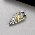 Wikinger Vegvisir Kompass Pfeil Anhänger aus Edelstahl in Silber und Goldoptik - Wikinger Kompass Pfeilkopf (KP130635-TLX) / Silber und Gold Wikinger Kompass (KP130635-TLX)