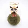 Dettaglio portachiavi Bulldog Francese con testa in metallo e pompon verde oliva - Verde oliva