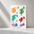 Tatouages temporaires de dinosaures colorés pour enfants avec T-Rex et motifs variés - Parc de Dinosaures Colorés (WK-024)