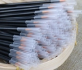 Set draagbare fijne eyelinerborstels met oranje nylon haren en transparante beschermkapjes - 50 Stuks/Pak / Zwart Handvat Gele Kop Met Kap