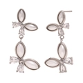 Elegante 18K vergulde vlinder oorbellen met parels en fonkelende zirkonia kristallen detail - Parel Zirconia Vlinder Oorknopjes / Zilver