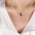 Collier en titane doré de style français avec un pendentif géométrique en zircon bleu - Zircon Bleu (P267-Or Septembre Collier Zircon Bleu-40+5cm)