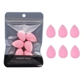 Vista detallada de mini esponjas de maquillaje rosas con su bolsa de embalaje profesional - Rosa Mini Juego de 6