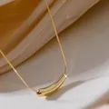 Collier minimaliste en or 18 carats avec pendentif goutte et chaîne serpent élégante - Or