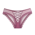 Culotte sexy en dentelle violette avec lanières croisées et détails en maille - Rouge carmin