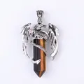 Pendentif dragon argenté avec cristal d'œil de tigre hexagonal sur collier - Pendentif Oeil de Tigre