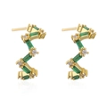 Dettaglio di orecchini placcati oro 18K a forma di Z con zircone verde e gemme - Orecchini a Lobo a Forma di Z Fulmine