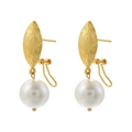 Vintage hammered gold leaf earrings featuring round white pearls in a minimalist design - VE1192 Gold Leaf Pearl Drop