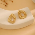 Golden irregular geometric earrings with vintage hammered texture in an organic design - E6204-29-Irregular Oval Ring