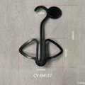Tabella dettagliata delle dimensioni del gancio per scarpe in plastica nera con misure in mm - CY04127