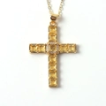 Collana a croce religiosa in rame con ciondolo in cristallo giallo e catena oro - Giallo