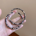 Leopardenmuster-Creolen aus Harz mit Silbernadeln im minimalistischen Retro-Stil - Rund - Groß