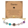 Details des Taurus-Sternzeichen-Armbands mit Blaustein und goldenen Perlen - Stier