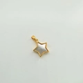 Colgante en forma de estrella con chapado en oro de 18K e incrustación de nácar blanco - Concha Blanca / Dorado