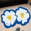 Irregular oil painting bath mat with large white flowers on a blue background - Blue Large Floral / 30*40cm [standard Diatomaceous Earth Wall]