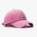 Pink cotton baseball cap with cream towel-embroidered P letter and curved brim - Rose Red