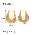 Detailed view of 18K gold pleated twist earrings showing dimensions 3.7cm height and 8.5g weight - Twisted Metal Line Design Earrings (NB-E1025) / Gold