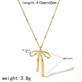 Collana con ciondolo a fiocco in acciaio al titanio dorato con misure della catena - Oro