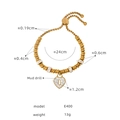 Bracciale a sfere dorate regolabile con ciondolo a cuore e dettagli delle misure - Ciondolo Lucchetto a Cuore (E400) / Oro