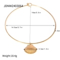 Gargantilla de acero inoxidable de 18k con colgante de concha y dimensiones detalladas - Gargantilla de Concha y Perla / Dorado
