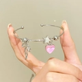 Brazalete abierto plateado con colgantes de corazón rosa, estrella y lazo - Estilo Brazalete Plata (DZ-1057)