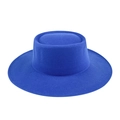 Elegante sombrero de fieltro de lana azul brillante con ala ancha y copa plana retro - M (56-58cm) / Azul zafiro