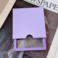 Elegante caja de joyería deslizante púrpura en papel premium para anillos y pulseras - Púrpura en Blanco con Muesca/Interior 9x9x2cm
