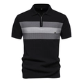Detail eines Herren-Poloshirts mit hochwertigem Strickgewebe und Reißverschluss-Kragen - S / Schwarz